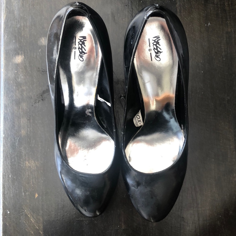 Mossimo Target Black Patent Leather Heels - S 6.5